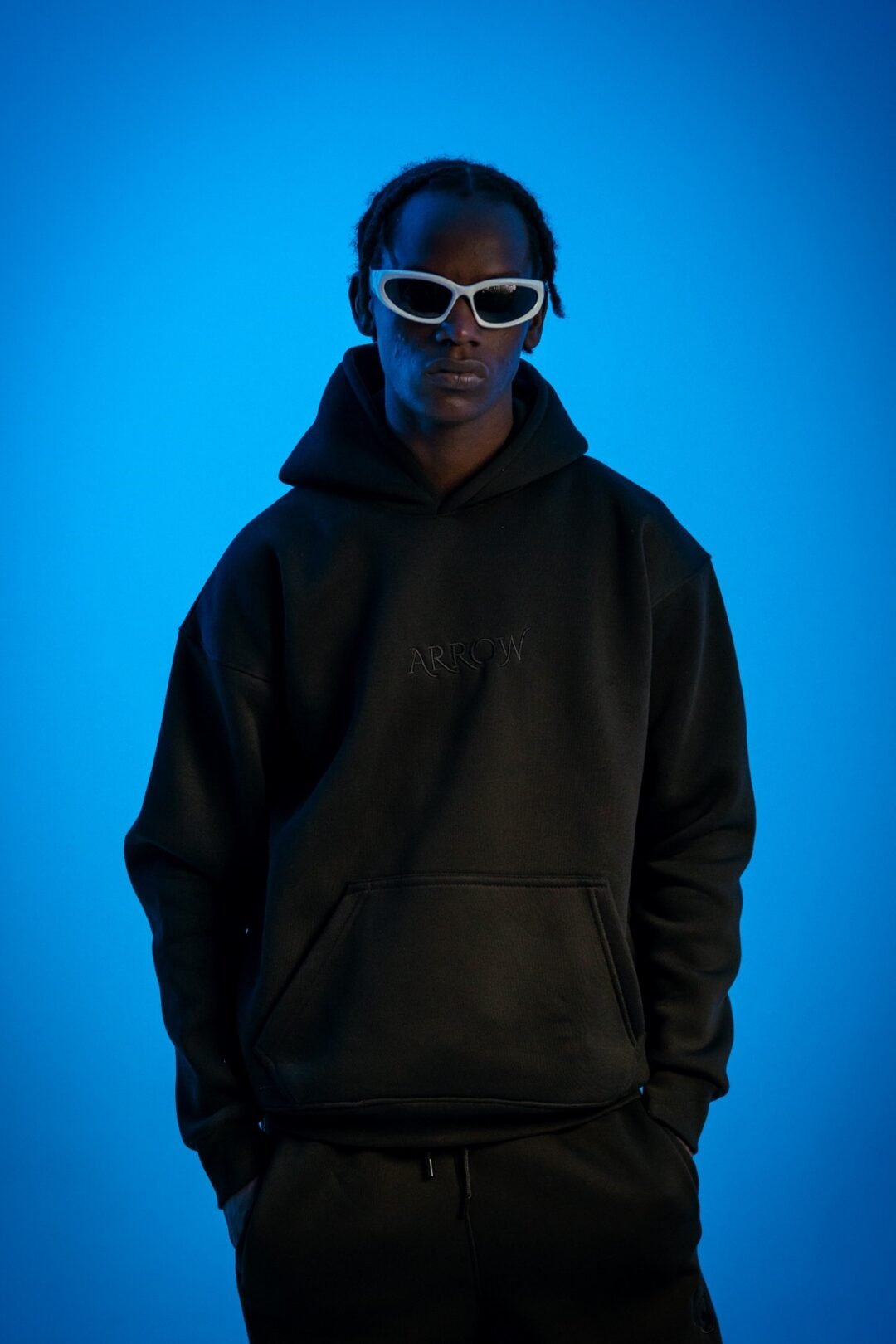 Black midnight puff basic Hoddie