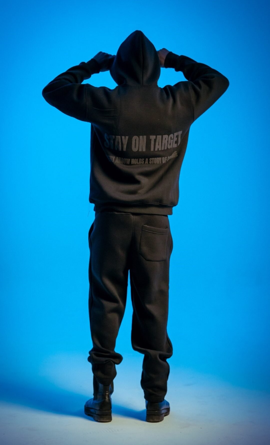 Black midnight puff basic Hoddie - Image 2
