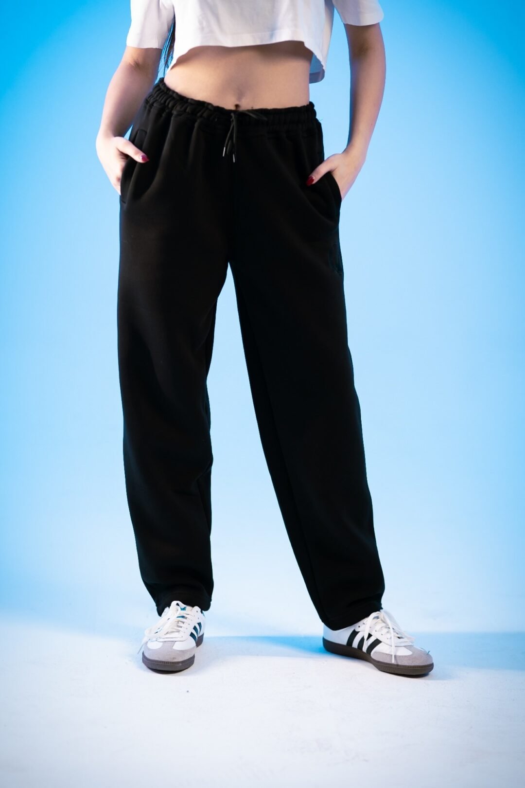 Black midnight sweatpants - Image 2