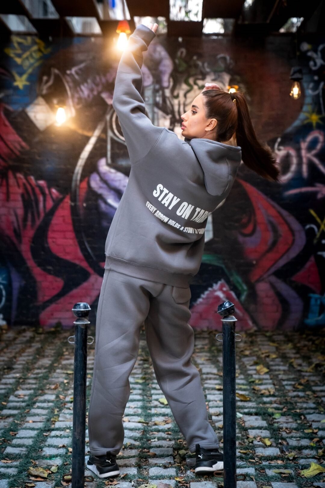 Grey puff basic Hoddie - Image 2