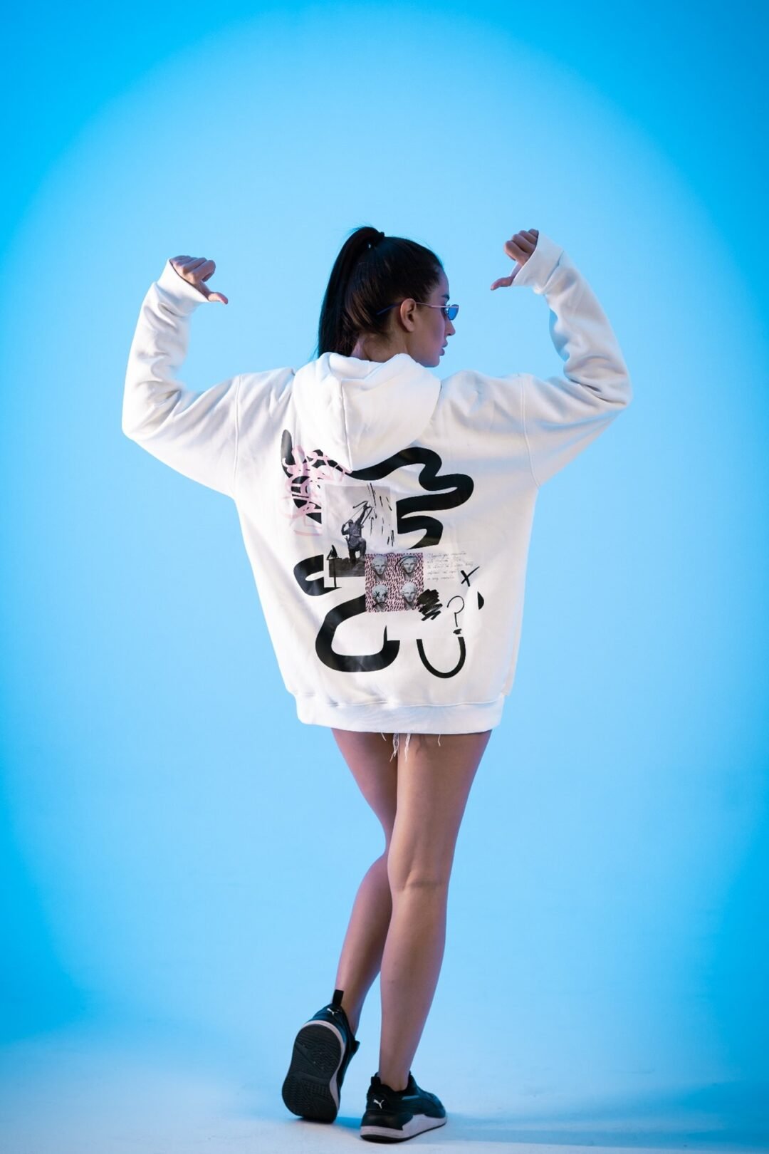 White hoddie